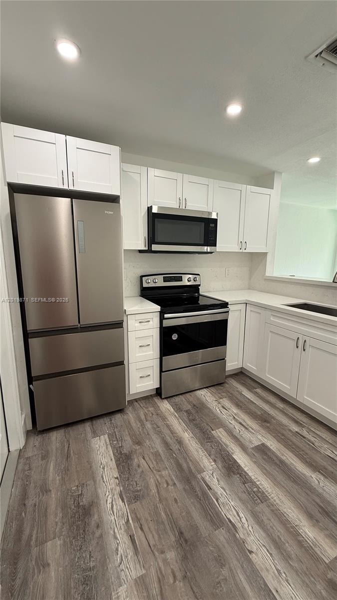 Property photo # 4
