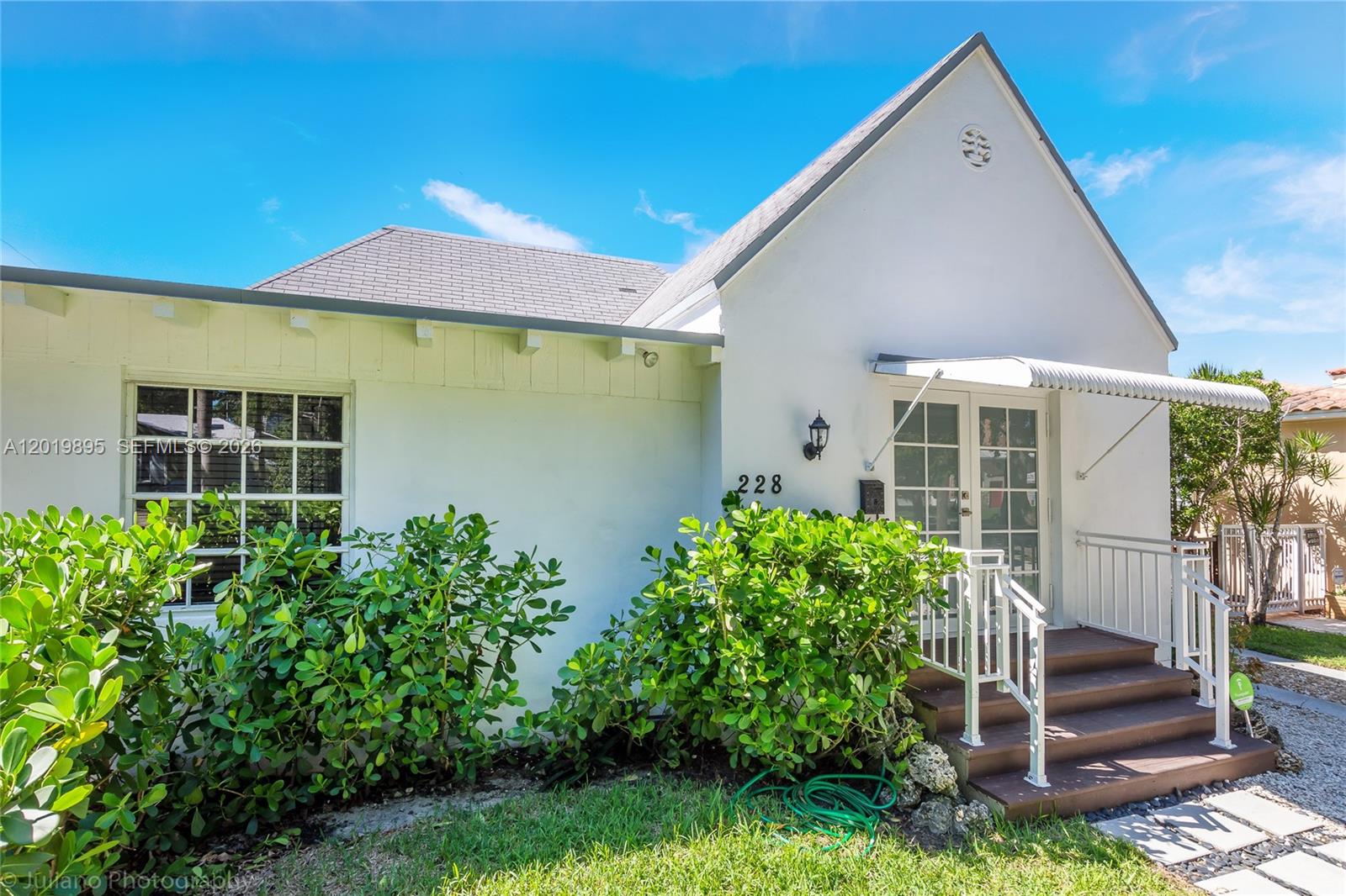 Property photo # 1