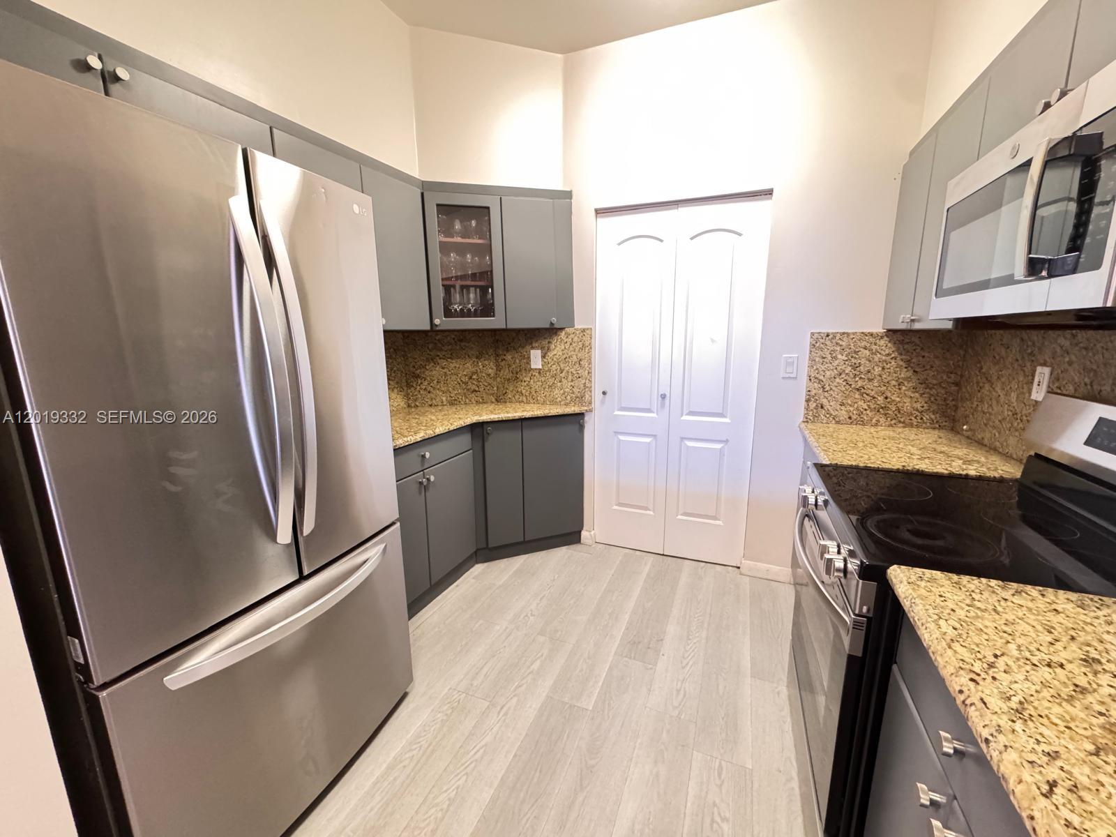 Property photo # 8
