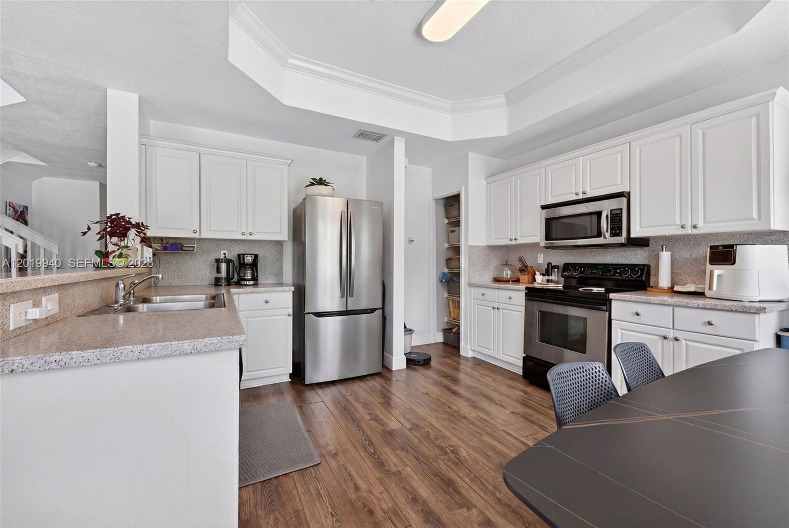 Property photo # 3