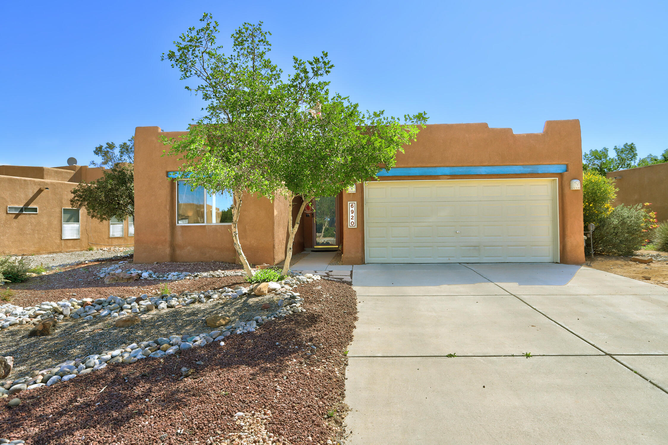 Homes for sale in Albuquerque, NM | 6920 Via Del Cerro Ne, Albuquerque, NM 87113 | MLS# 1103653