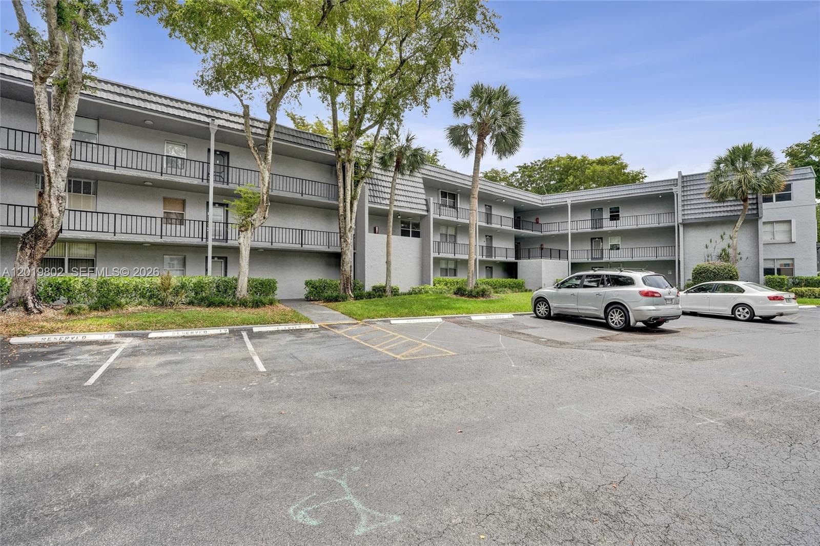Lime Bay Condominium 2
