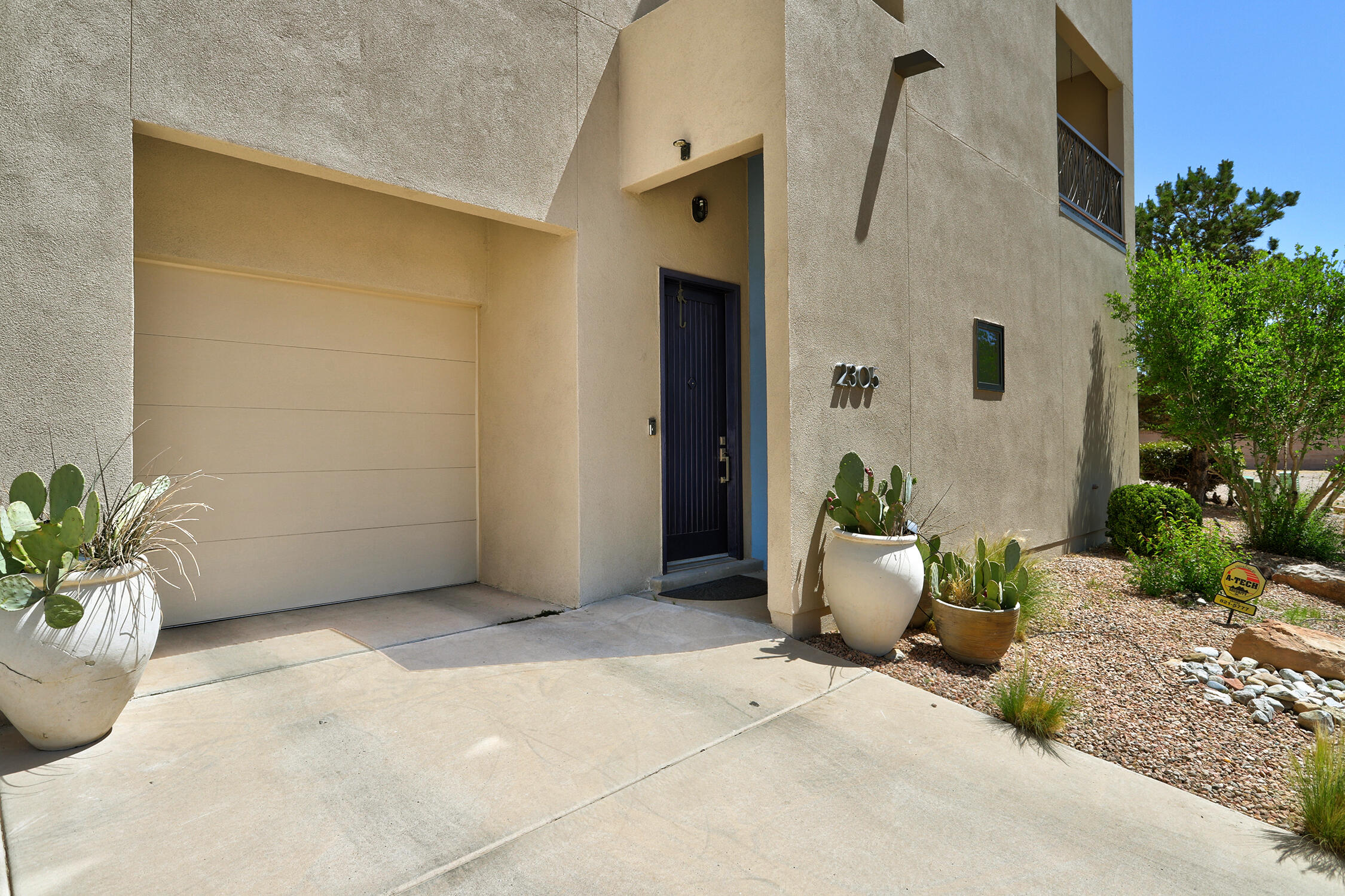 Homes for sale in Albuquerque, NM | 2305 Mananitas Ln Nw, Albuquerque, NM 87104 | MLS# 1103671