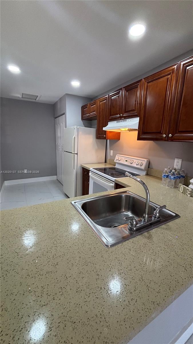 Property photo # 8