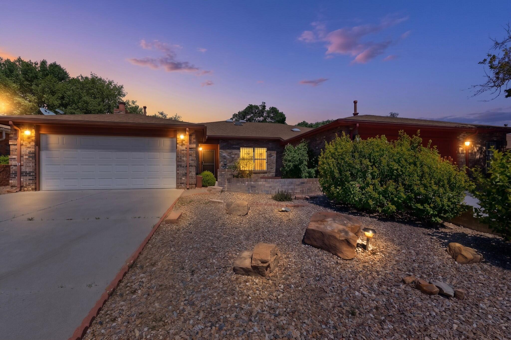 9214 Admiral Lowell Place NE, Albuquerque