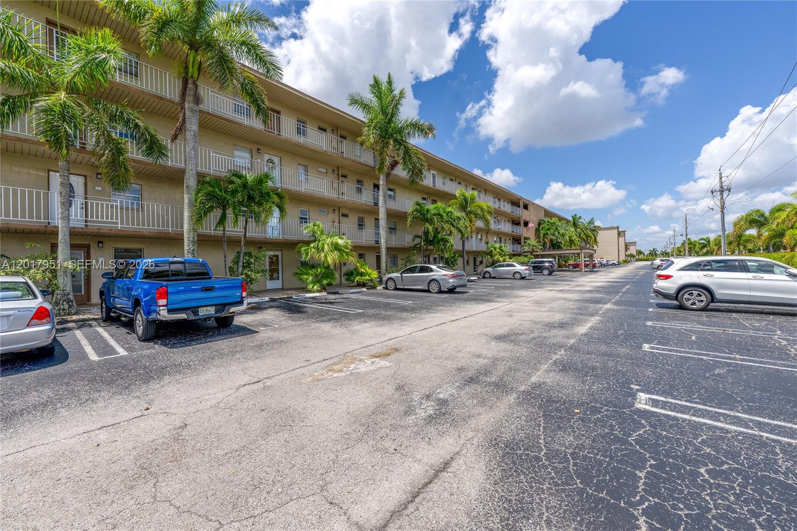 330-ne-26th-ave-1120-boynton-beach-fl-33435/hzid_274d4cc5