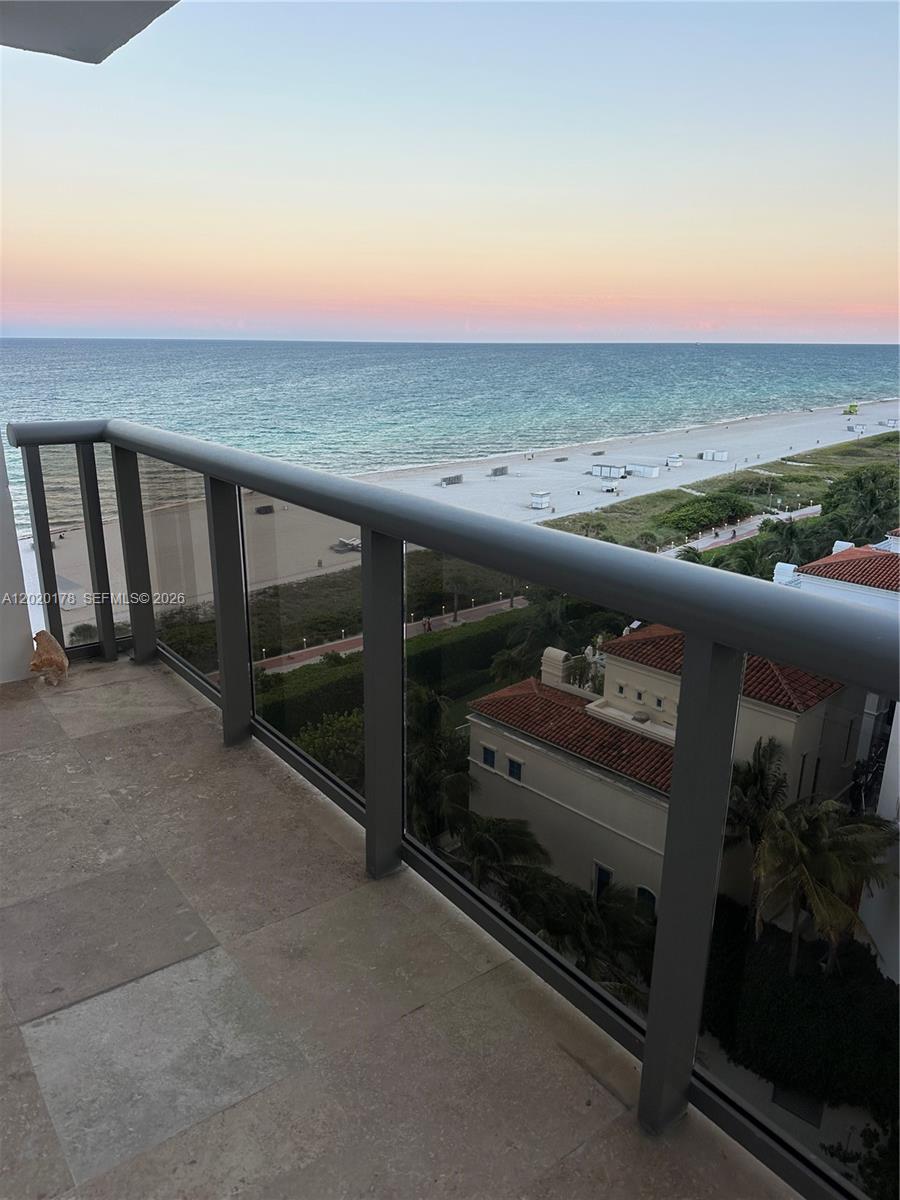 Maison Grande Condo