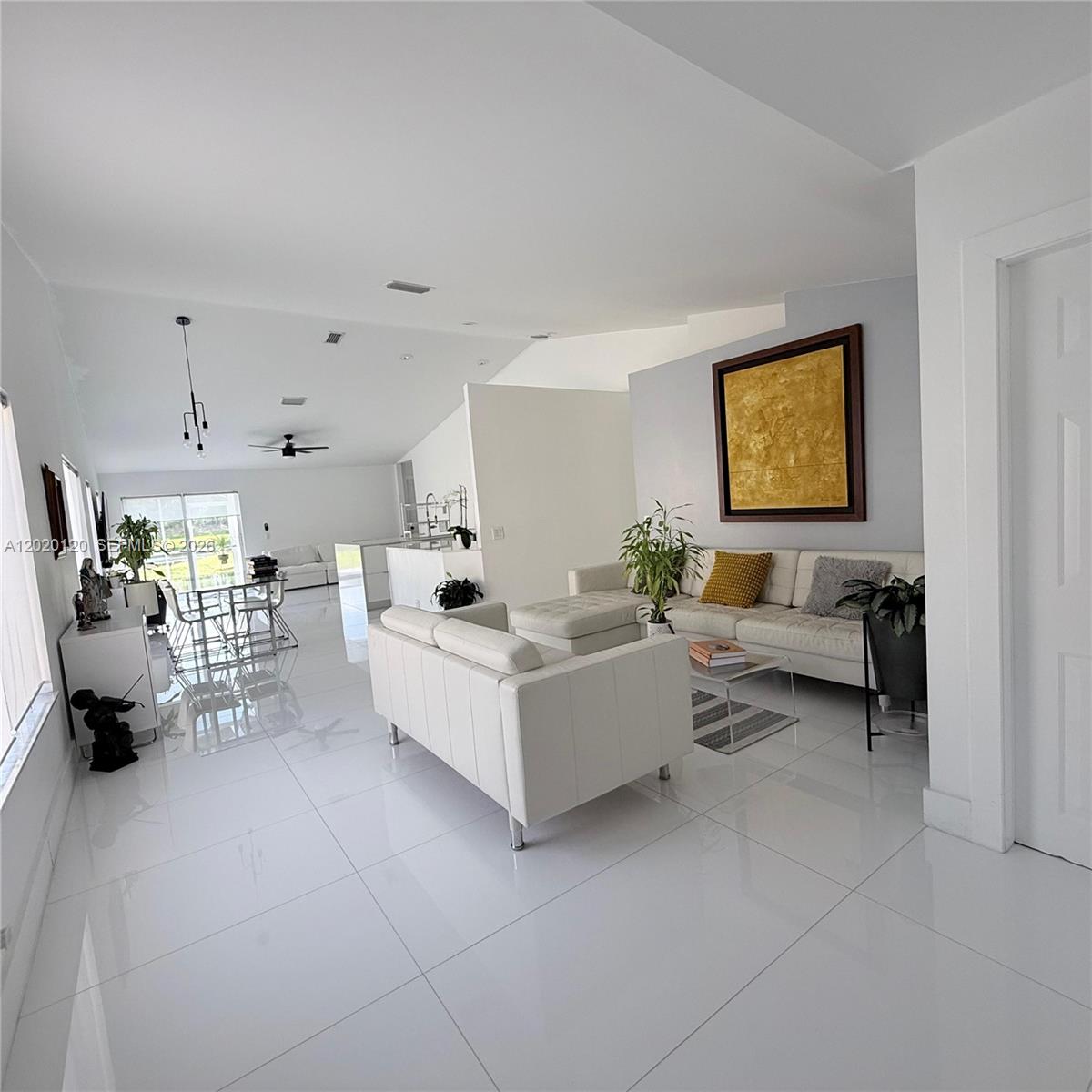 Property photo # 2