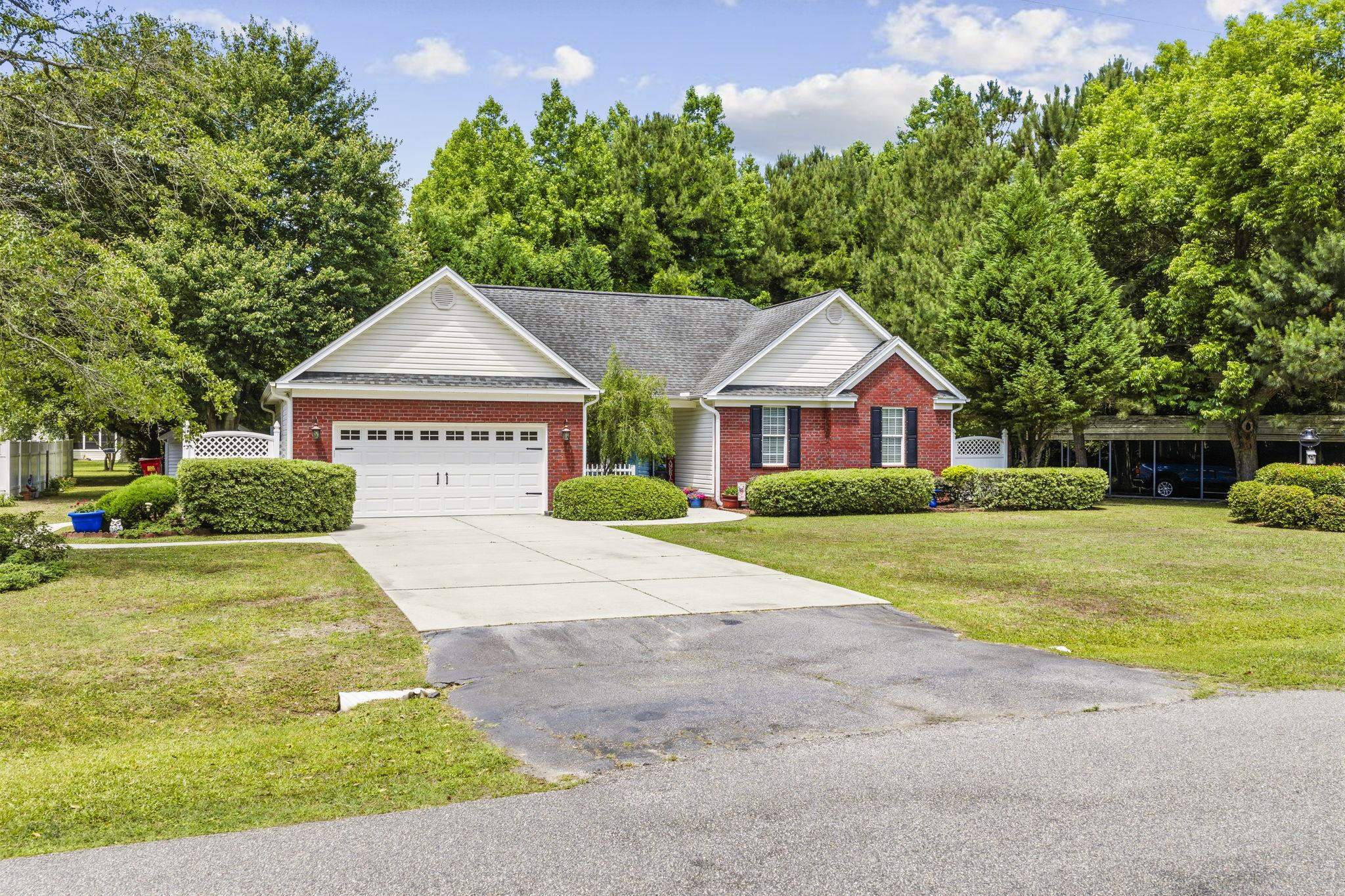 219 5th Ave. Aynor, SC 29511