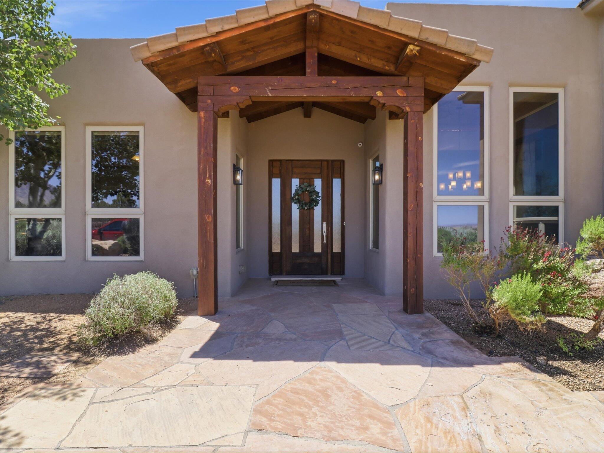 Homes for sale in Albuquerque, NM | 7200 Elena Dr Ne, Albuquerque, NM 87113 | MLS# 1103712