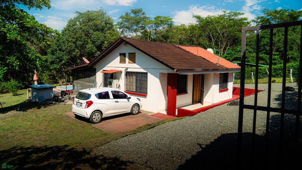 3 bed Single Family Homes For Sale in Tárcoles, Puntarenas - 1