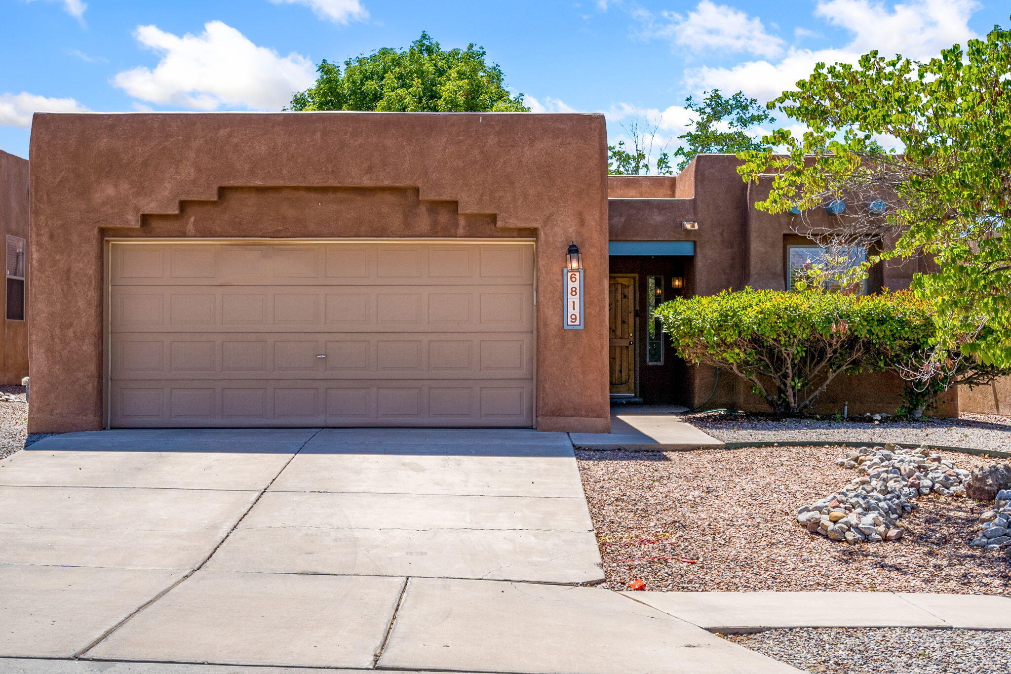 Homes for sale in Albuquerque, NM | 6819 Via Del Cerro Ne, Albuquerque, NM 87113 | MLS# 1103722
