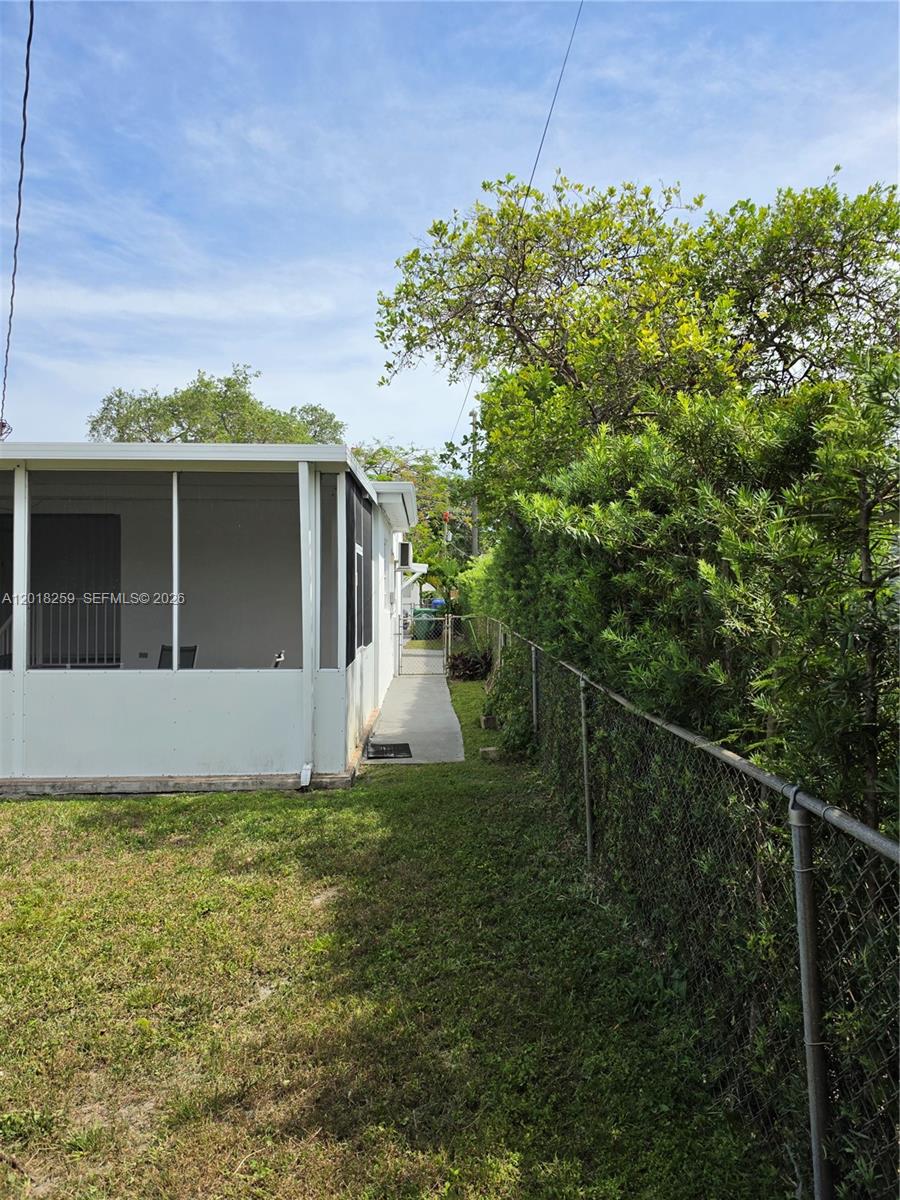 Property photo # 9