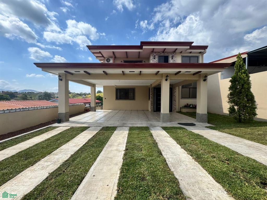 4 bed Single Family Homes For Sale in Grecia, Alajuela - 1