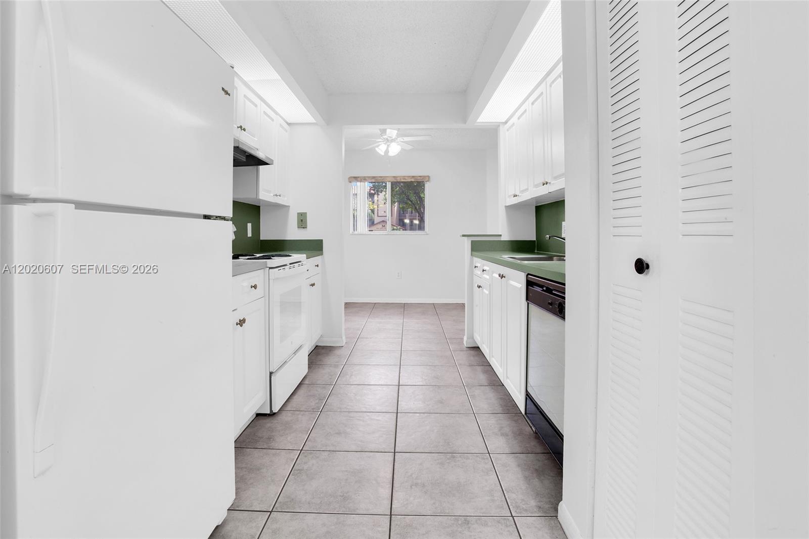 Property photo # 6