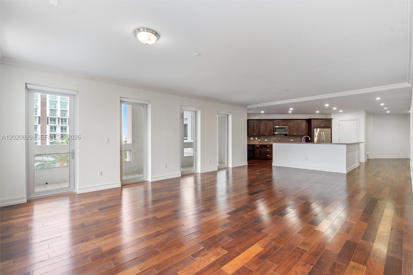 Property photo # 2