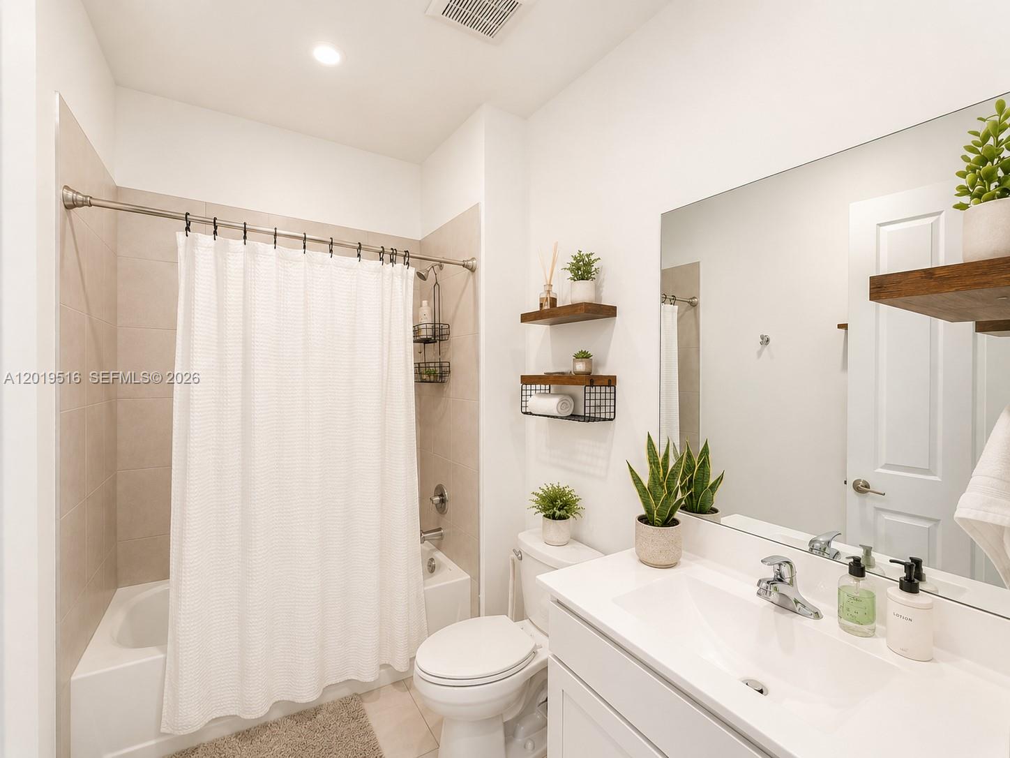 Property photo # 3