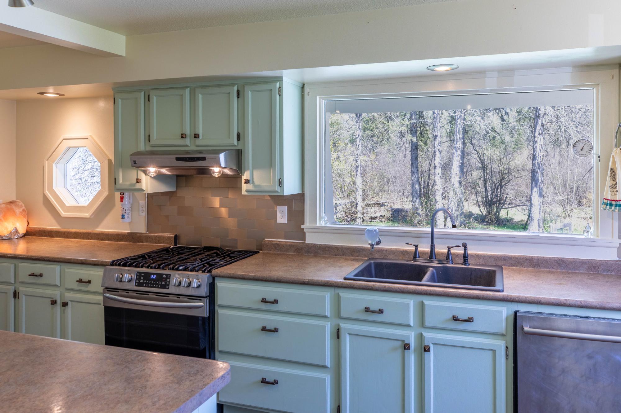 River Property Property 648 Cth B Photo 11