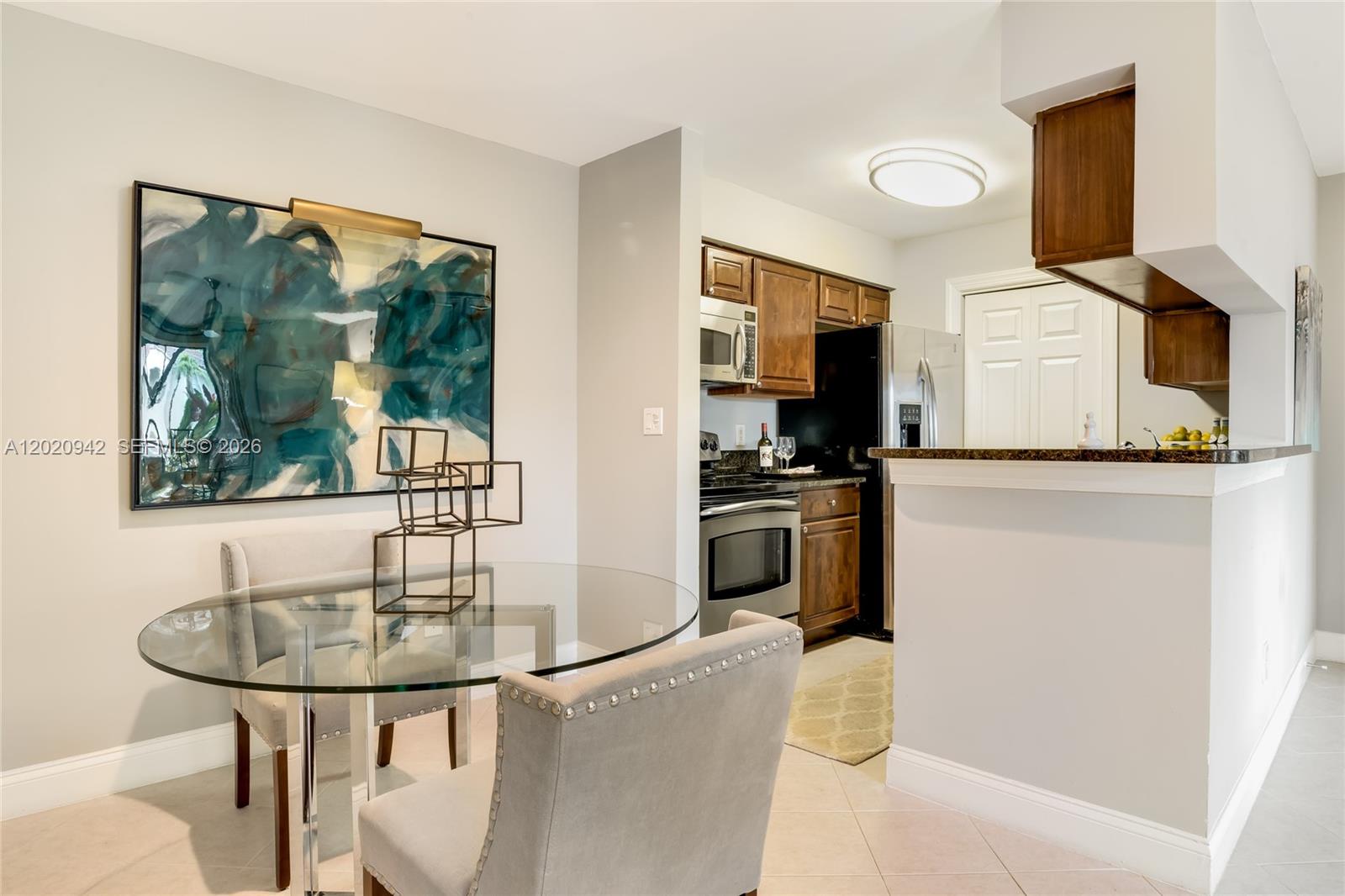 Property photo # 6