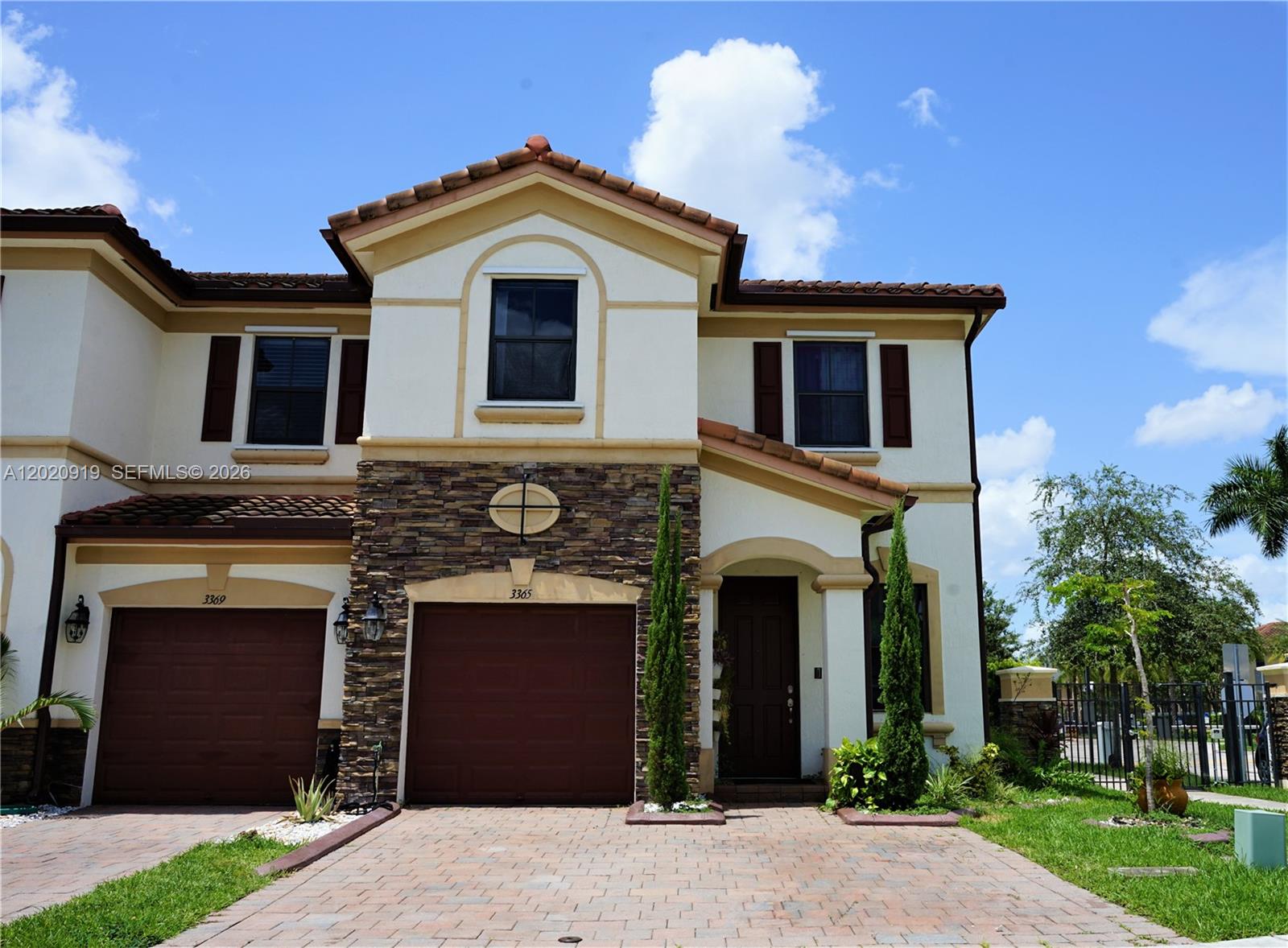 Property photo # 0