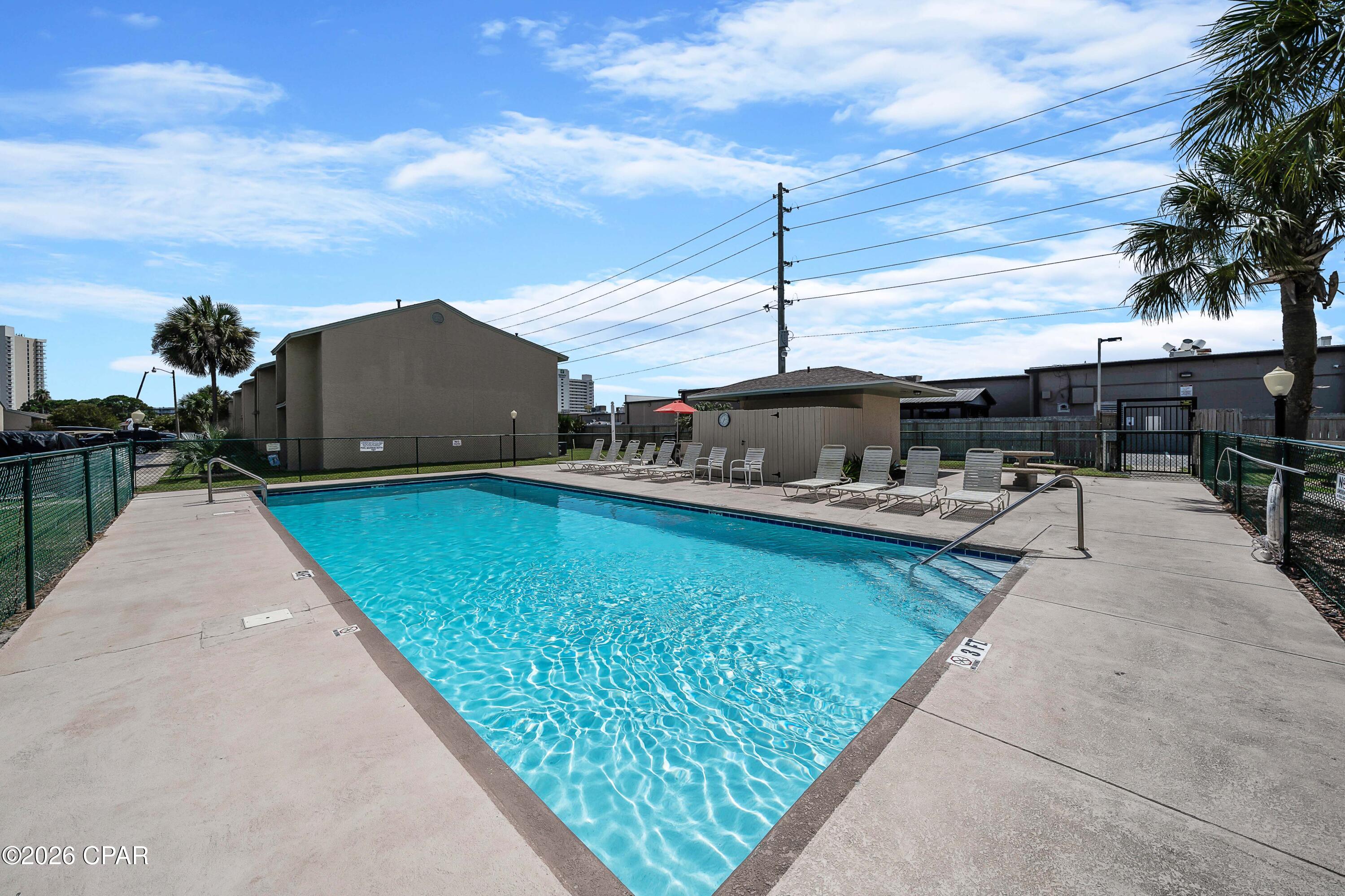186 Robin Lane, Panama City Beach, FL 32407 thumbnail, photo 33 of 36