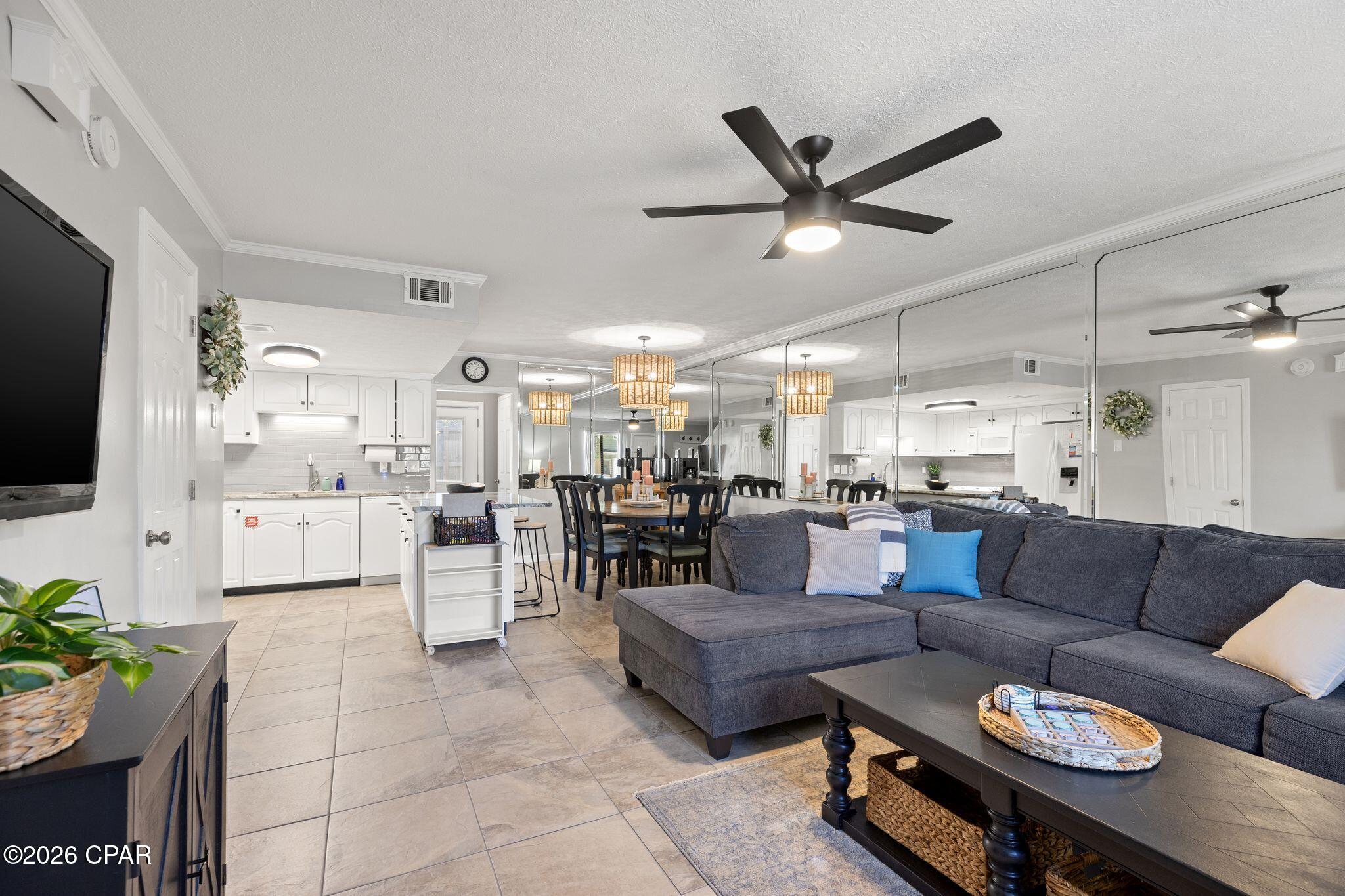 186 Robin Lane, Panama City Beach, FL 32407 thumbnail, photo 5 of 36