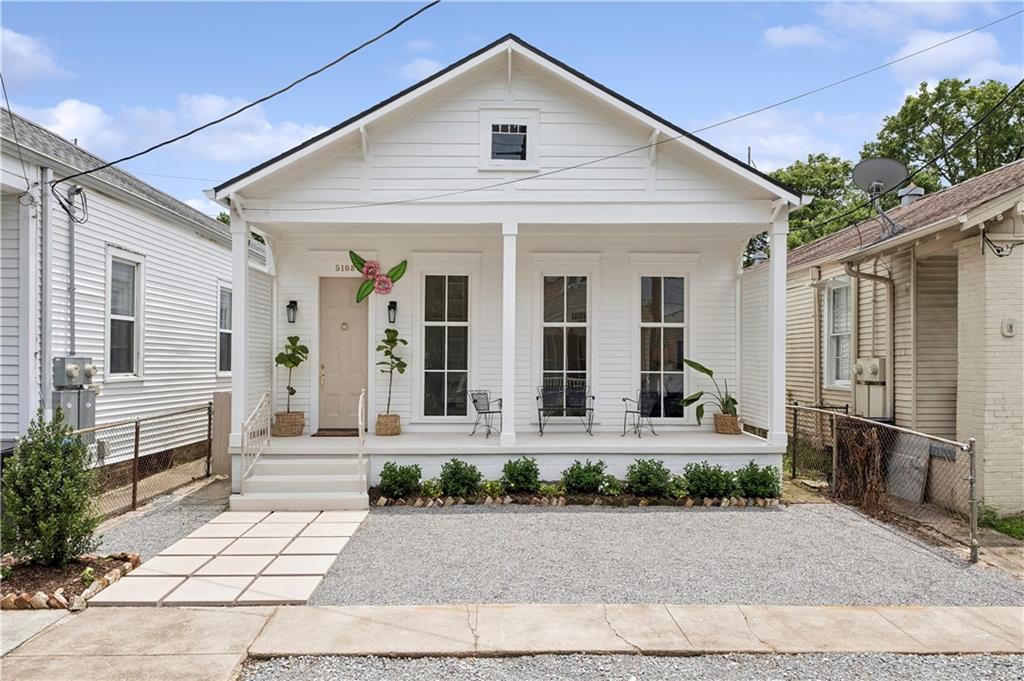 1st image of 5108 Laurel St, New Orleans, LA 70115 | MLS# 2558638