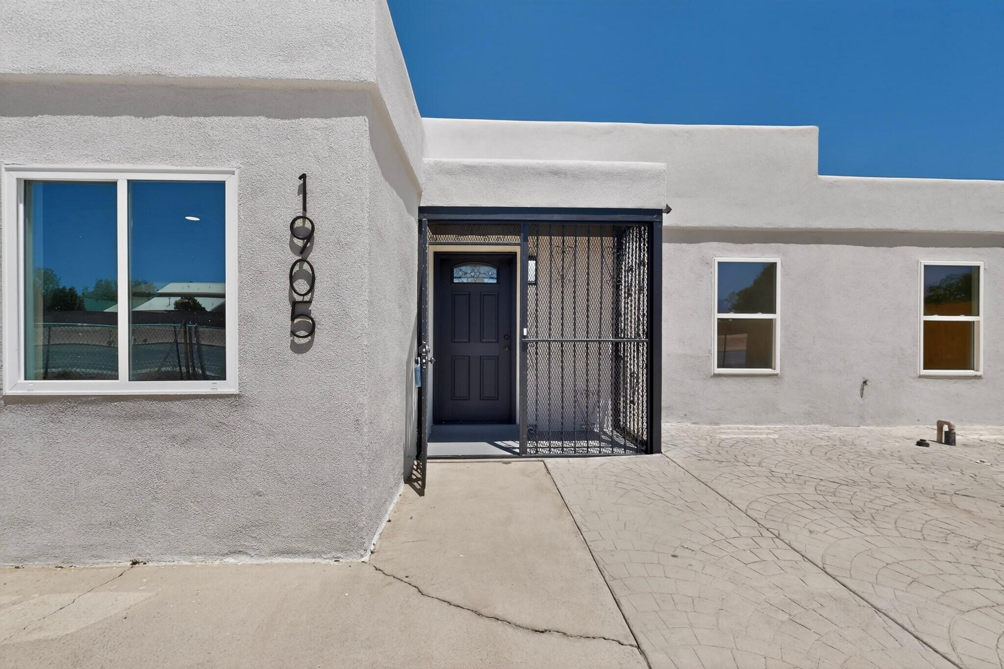 Homes for sale in Albuquerque, NM | 1905 Indian School Rd Nw, Albuquerque, NM 87104 | MLS# 1103793