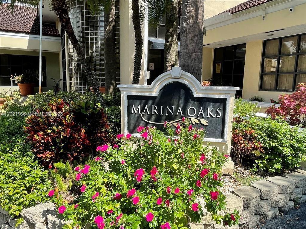 Marina Oaks Condo