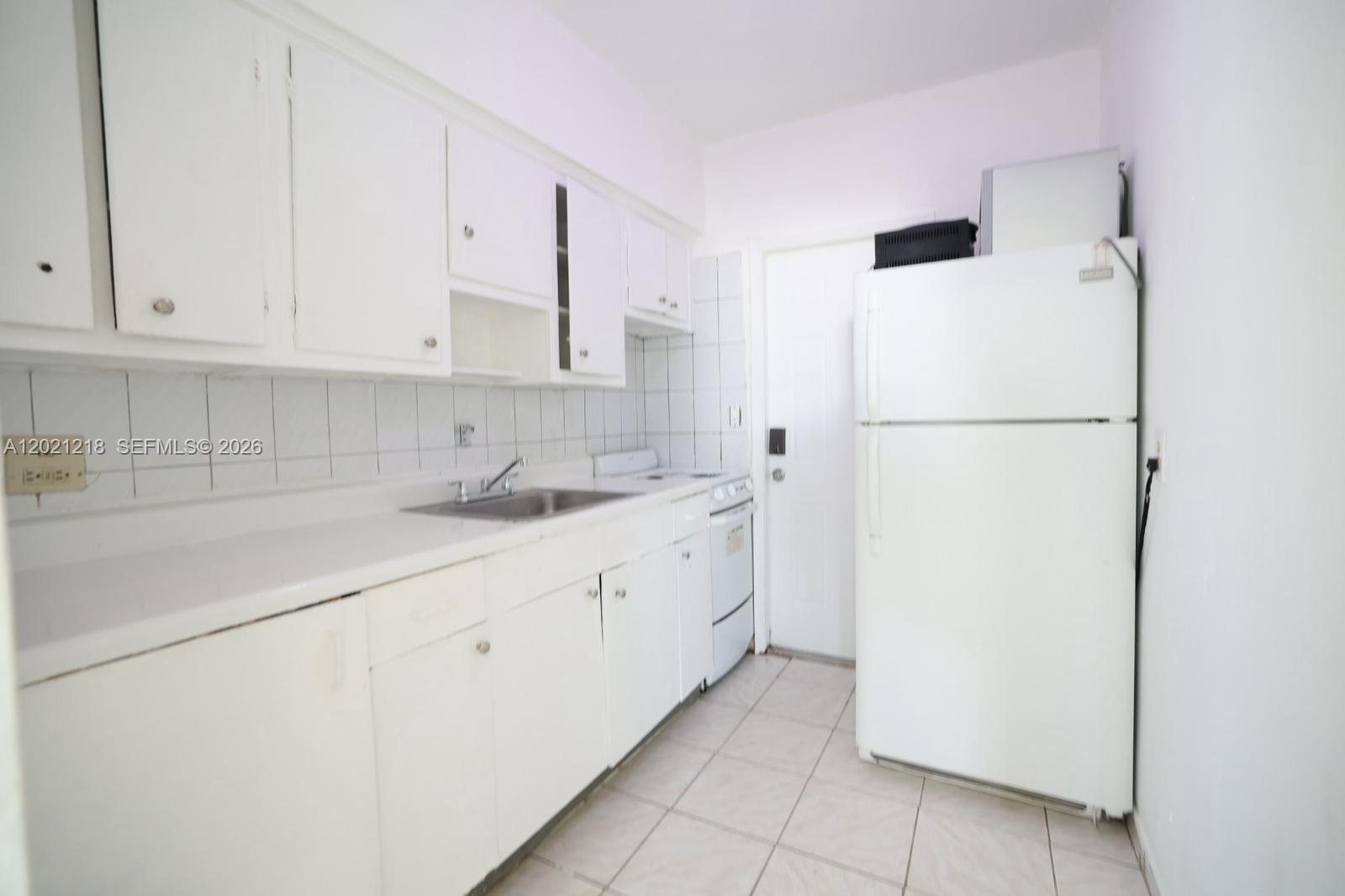 Property photo # 0