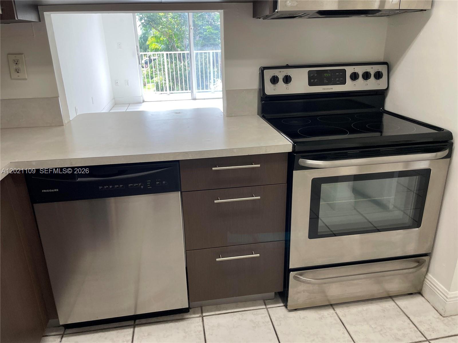 Property photo # 2