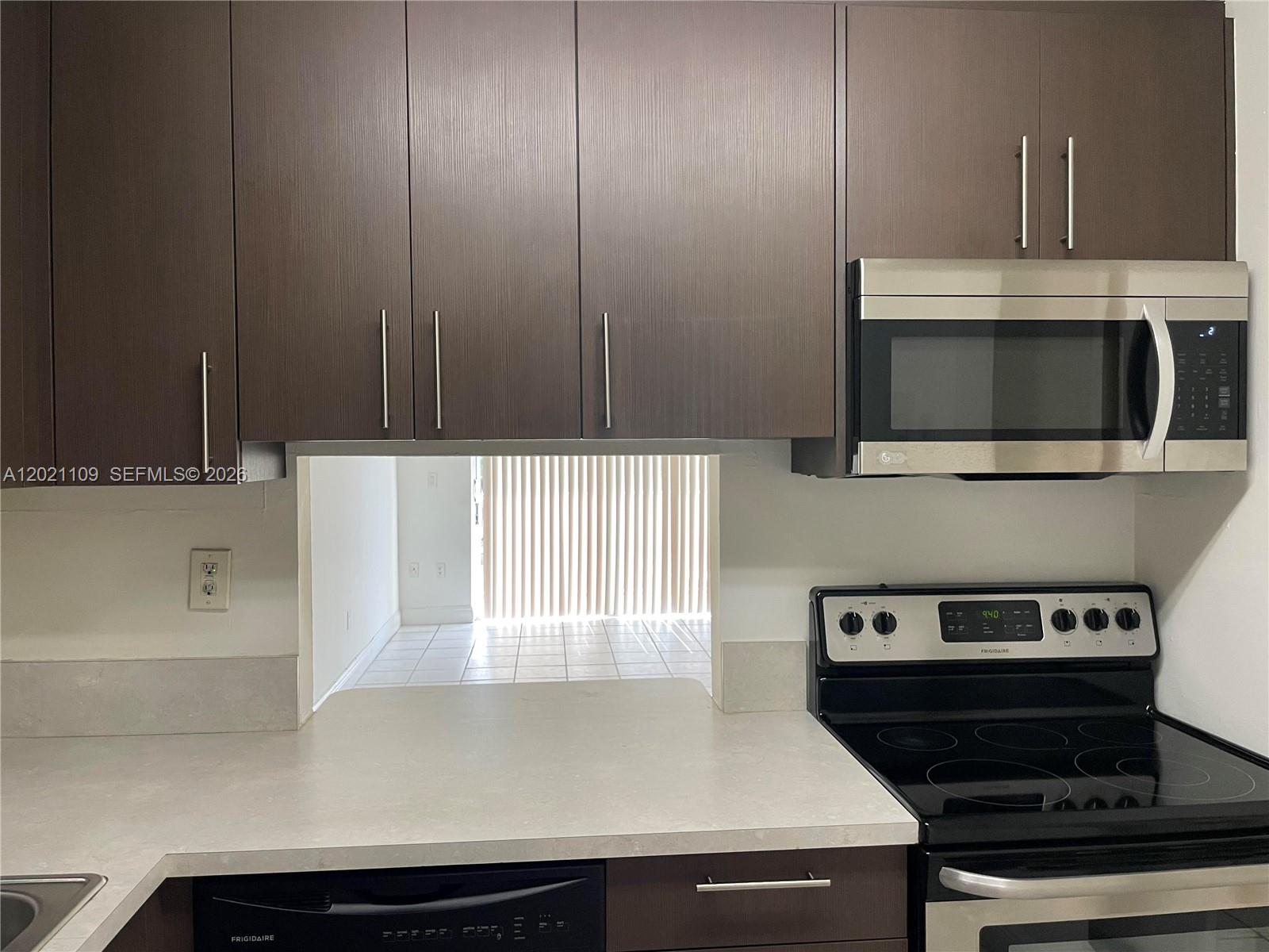 Property photo # 6