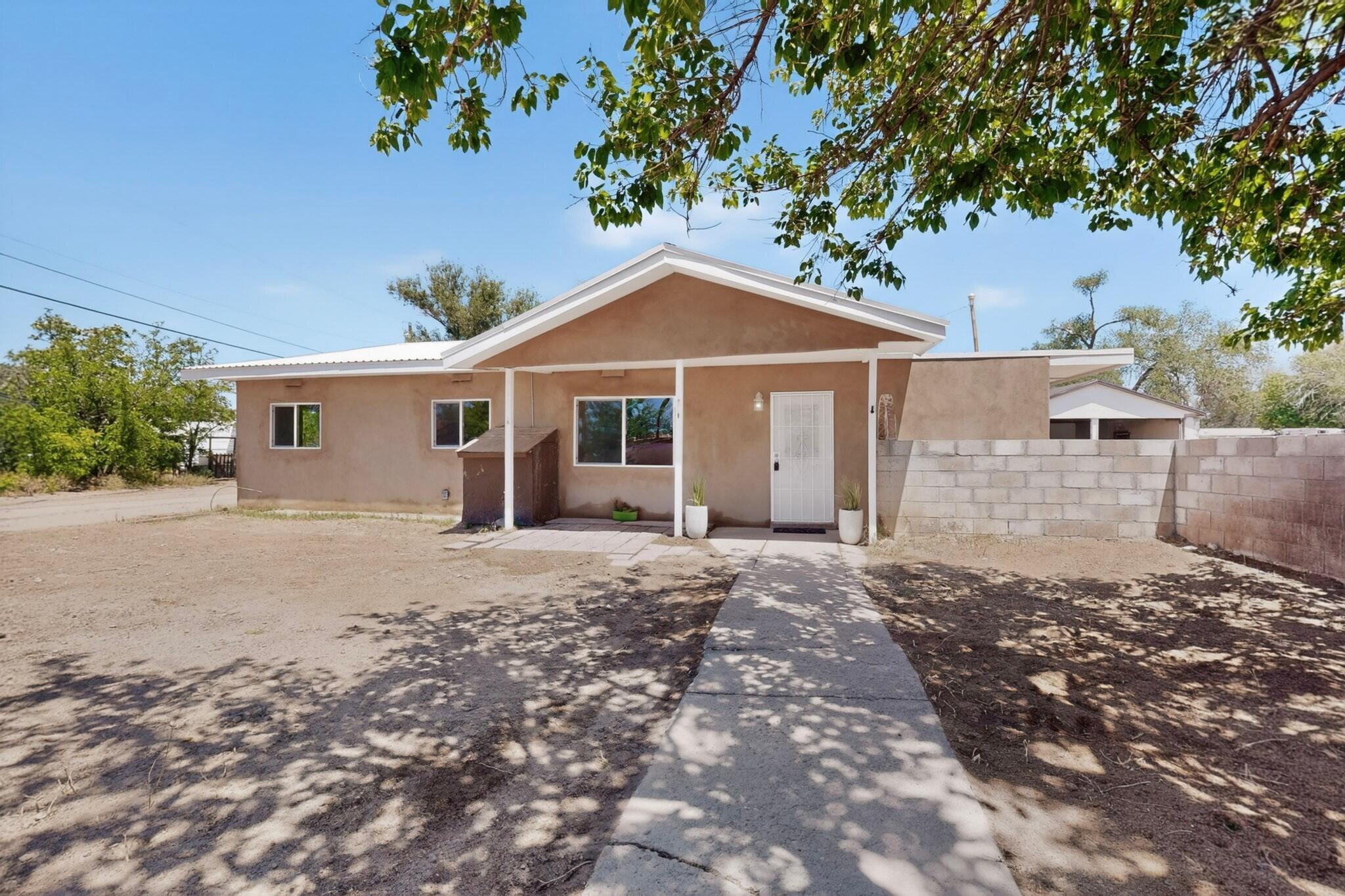 1st image of 444 Juan P Sanchez Rd Sw, Los Lunas, NM 87031 | MLS# 1103800
