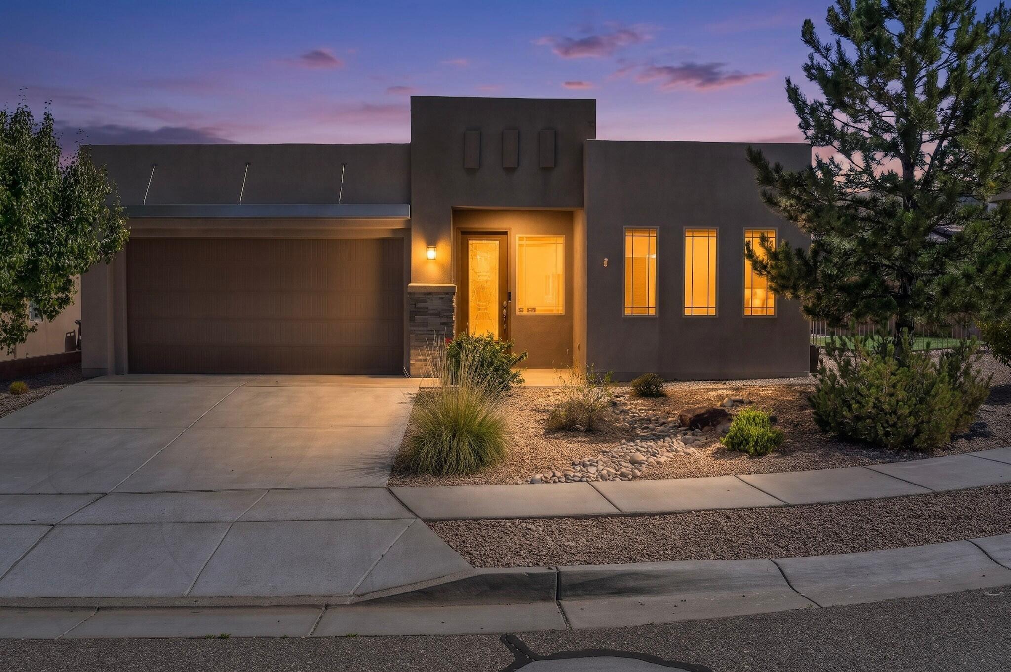 11935 Dahlia Avenue, Albuquerque NM 87123