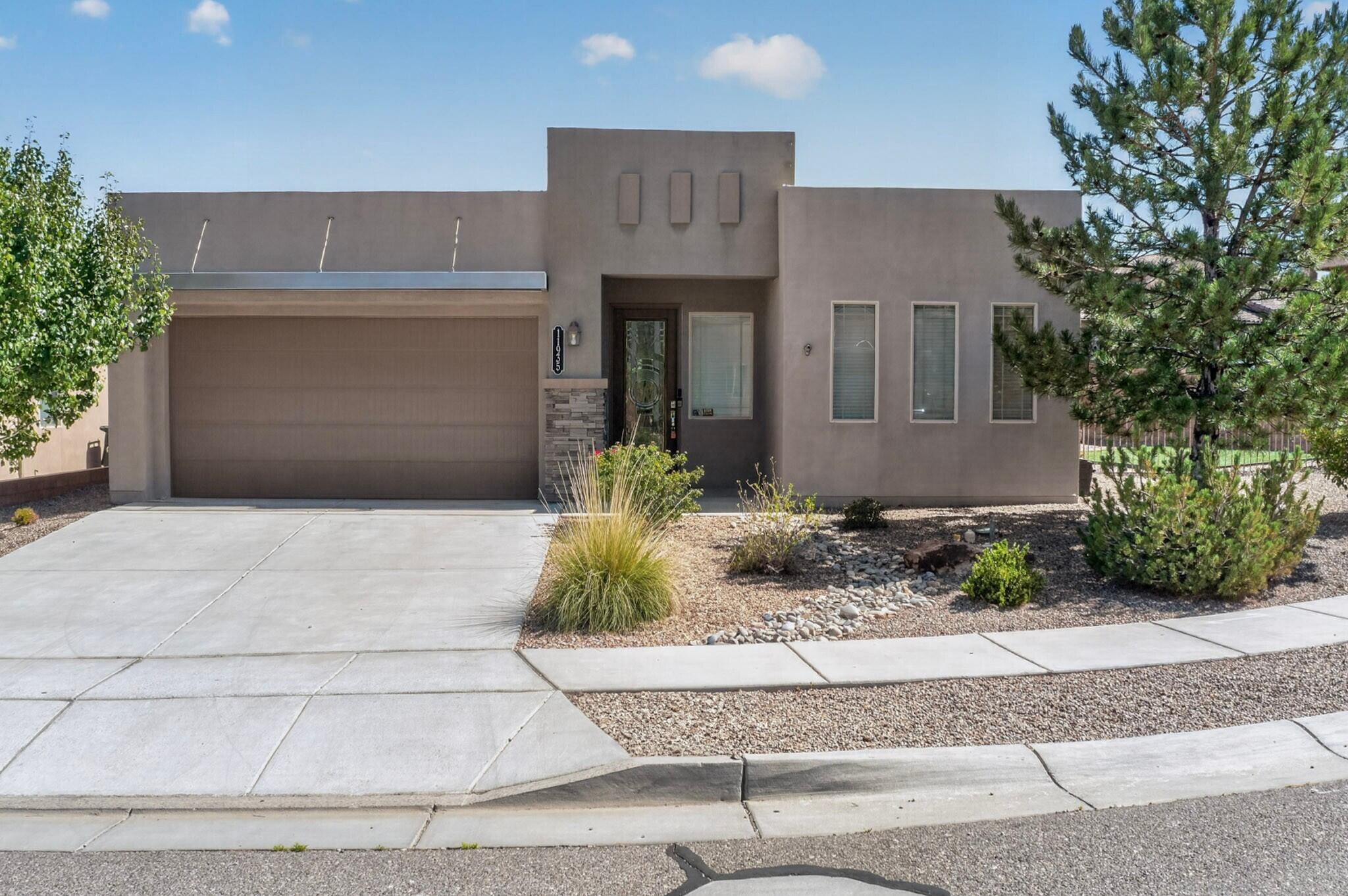 Homes for sale in Albuquerque, NM | 11935 Dahlia Ave Se, Albuquerque, NM 87123 | MLS# 1103802