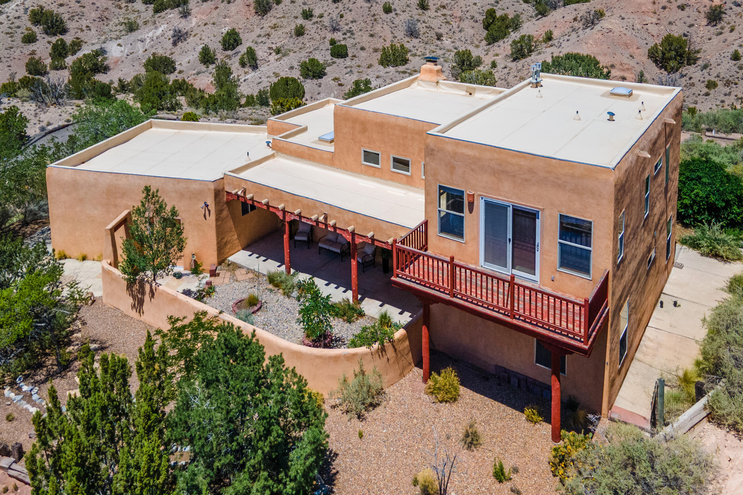 Homes for sale in Placitas, NM | 27 Las Huertas Rd, Placitas, NM 87043 | MLS# 1103805