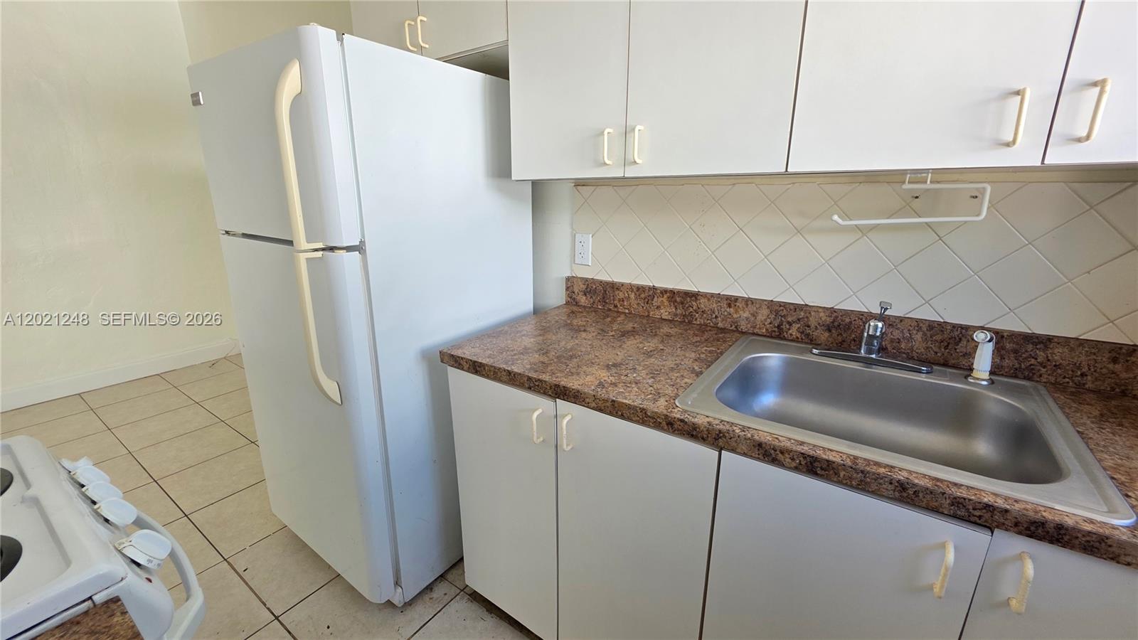 Property photo # 9