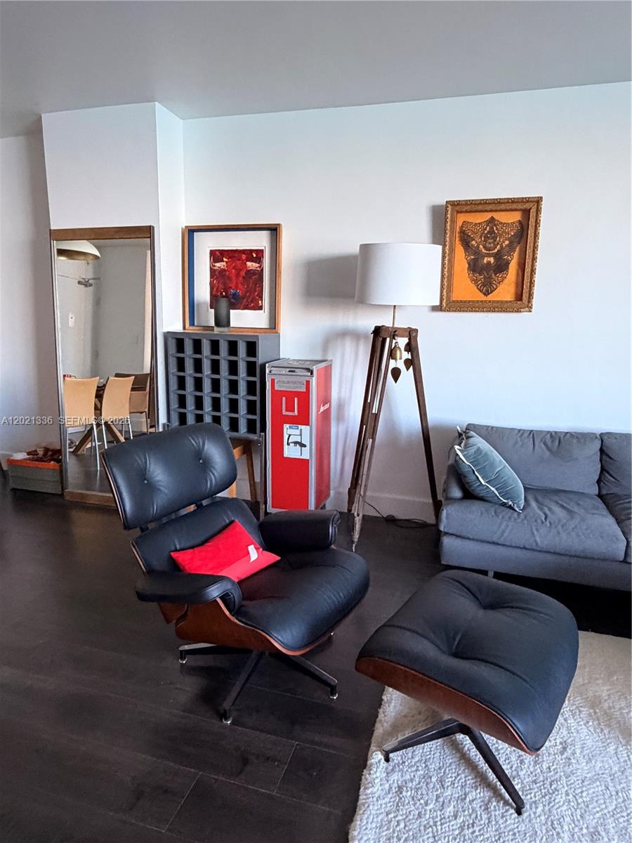 Property photo # 9