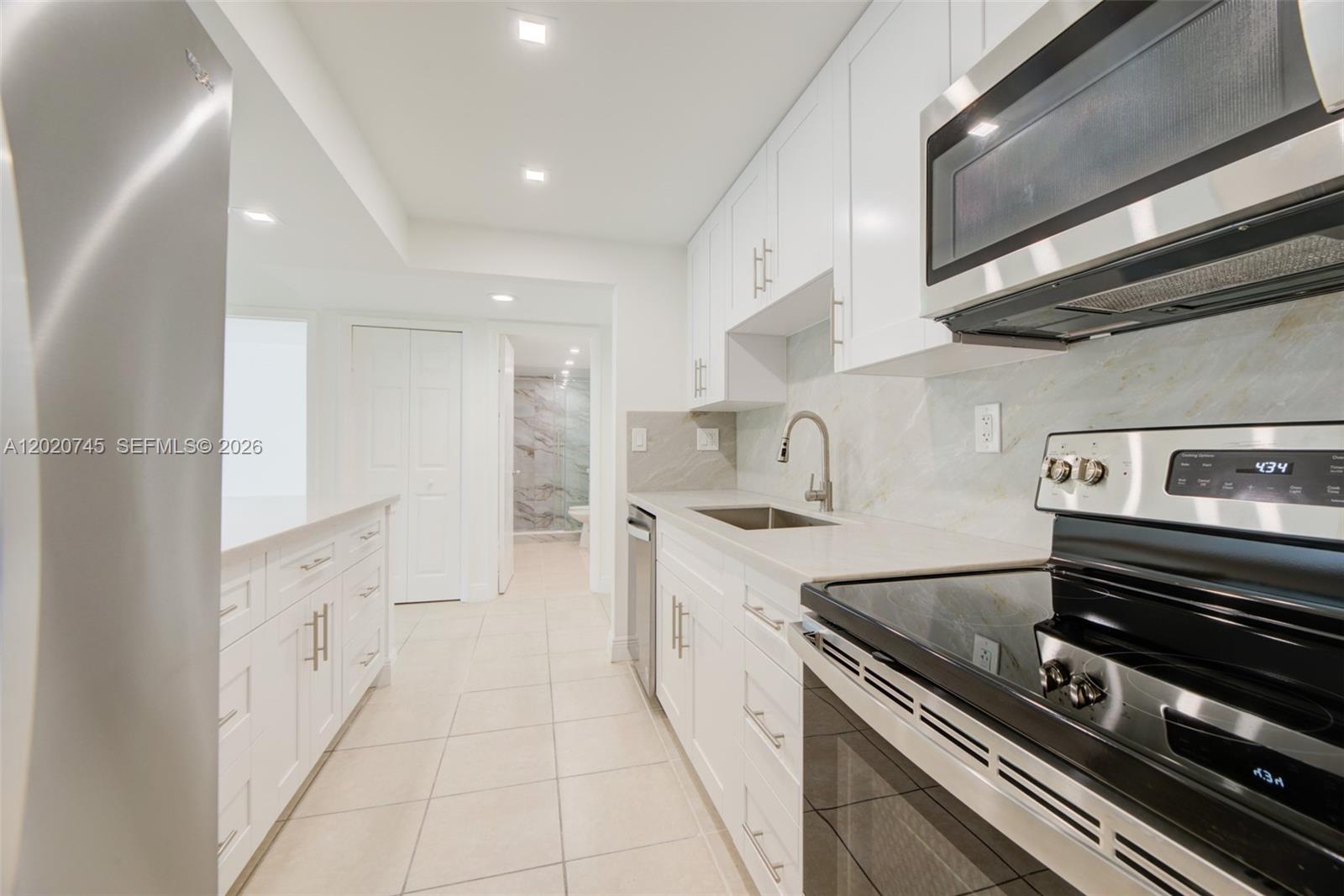 Property photo # 6