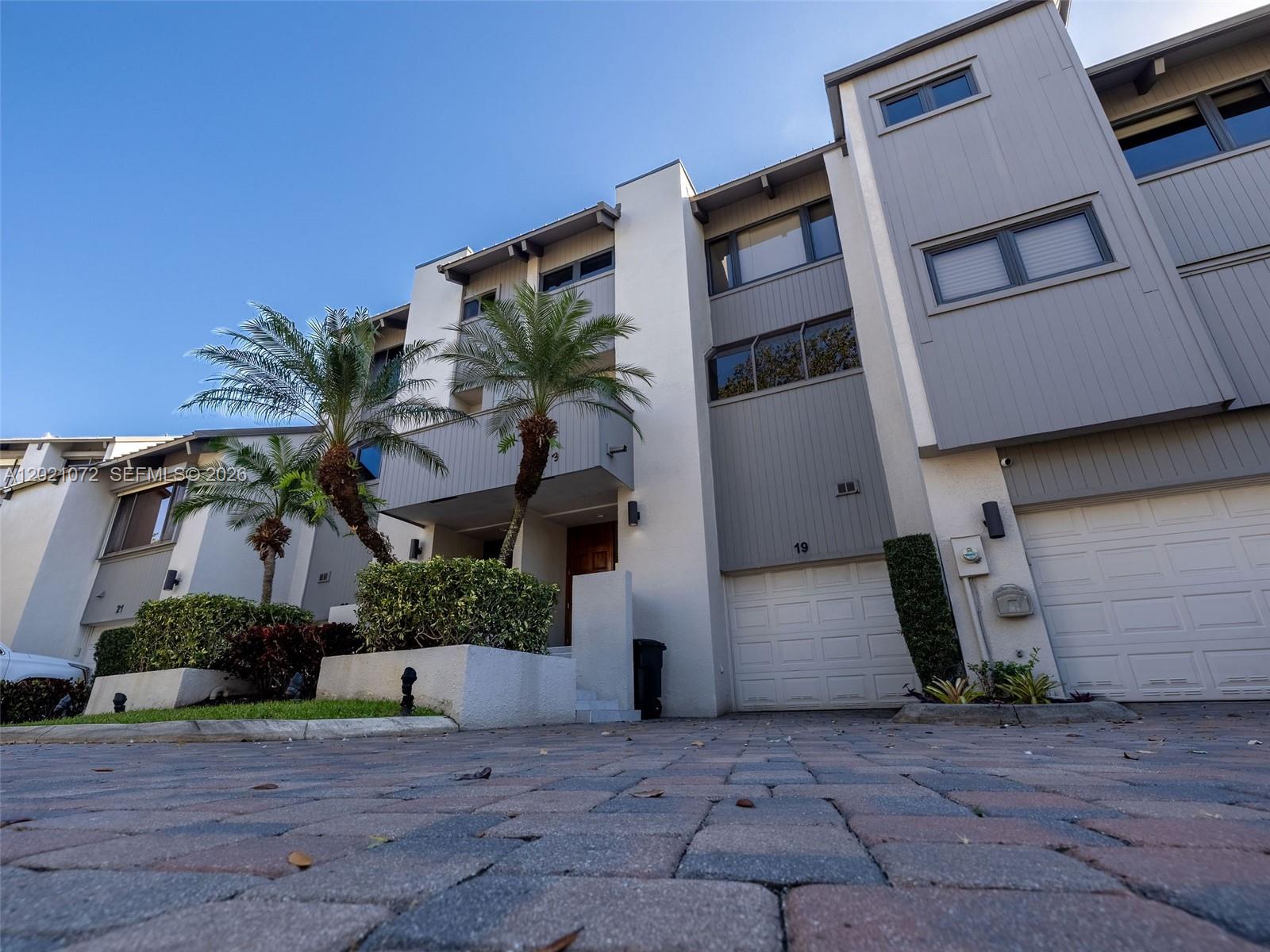 Portside Yacht Club Condo