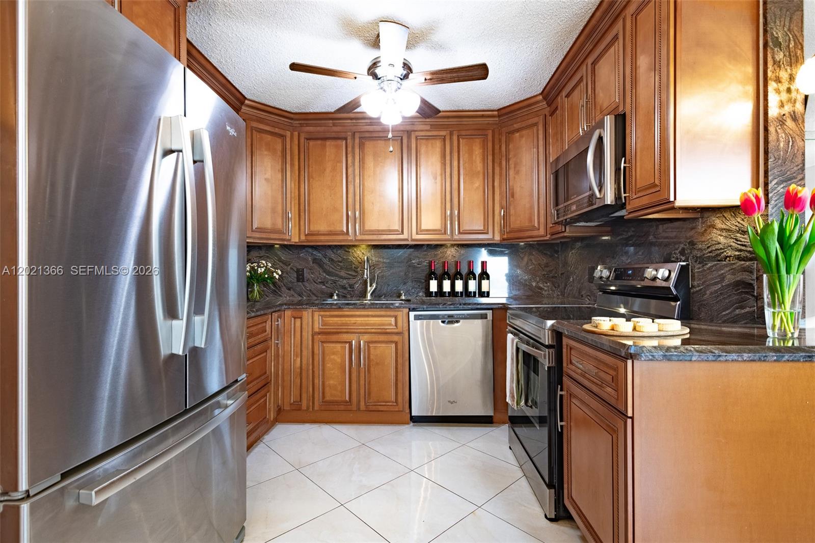 Property photo # 6