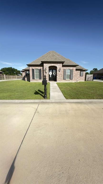 Homes for sale in Thibodaux, LA | 446 Rosella Dr, Thibodaux, LA 70301 | MLS# 2558735