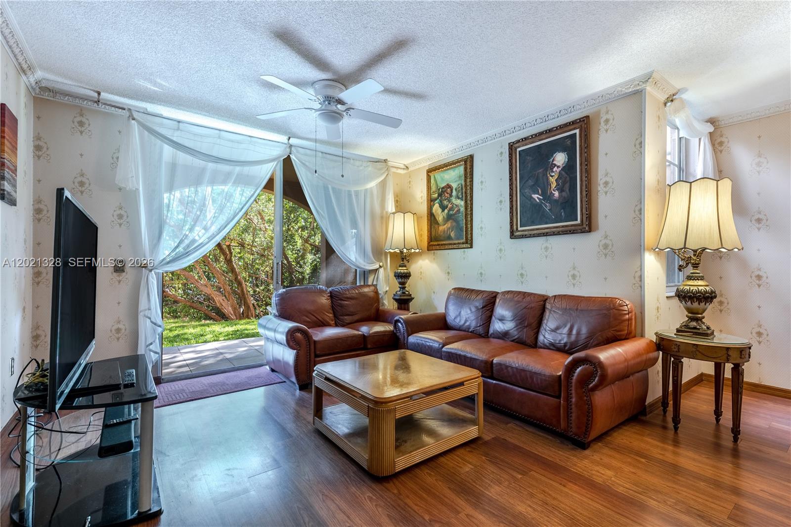 Property photo # 4