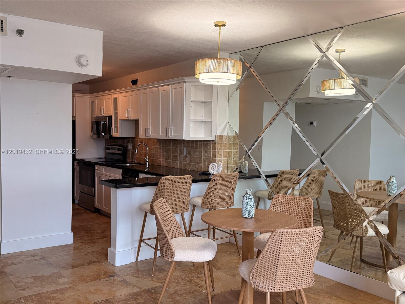 The Decoplage Condo