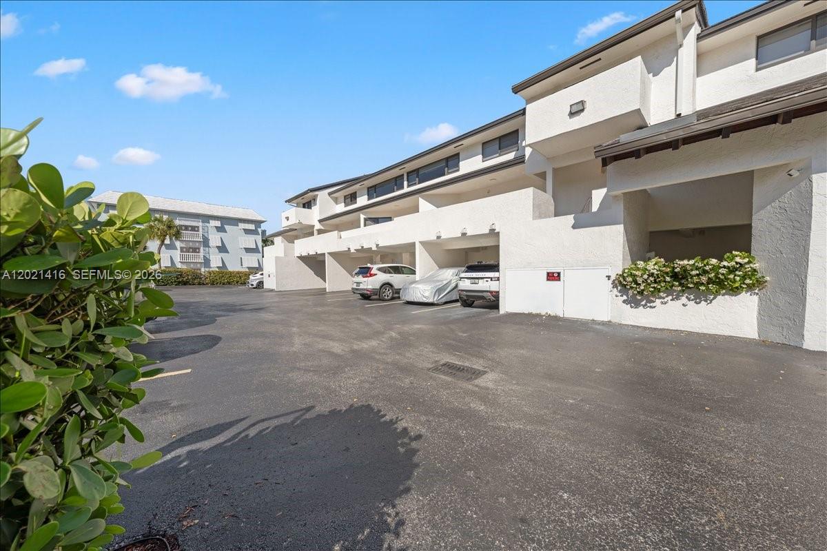 Property photo # 8