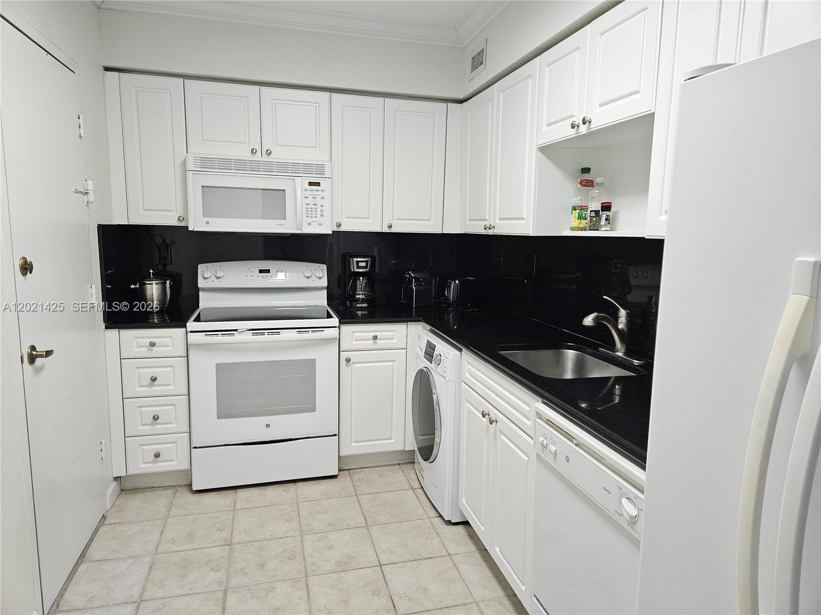 Property photo # 4