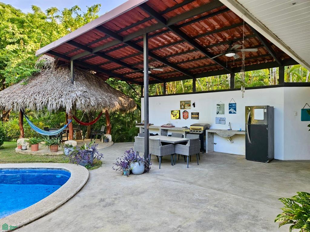3 bed Single Family Homes For Sale in Puntarenas, Puntarenas - 1