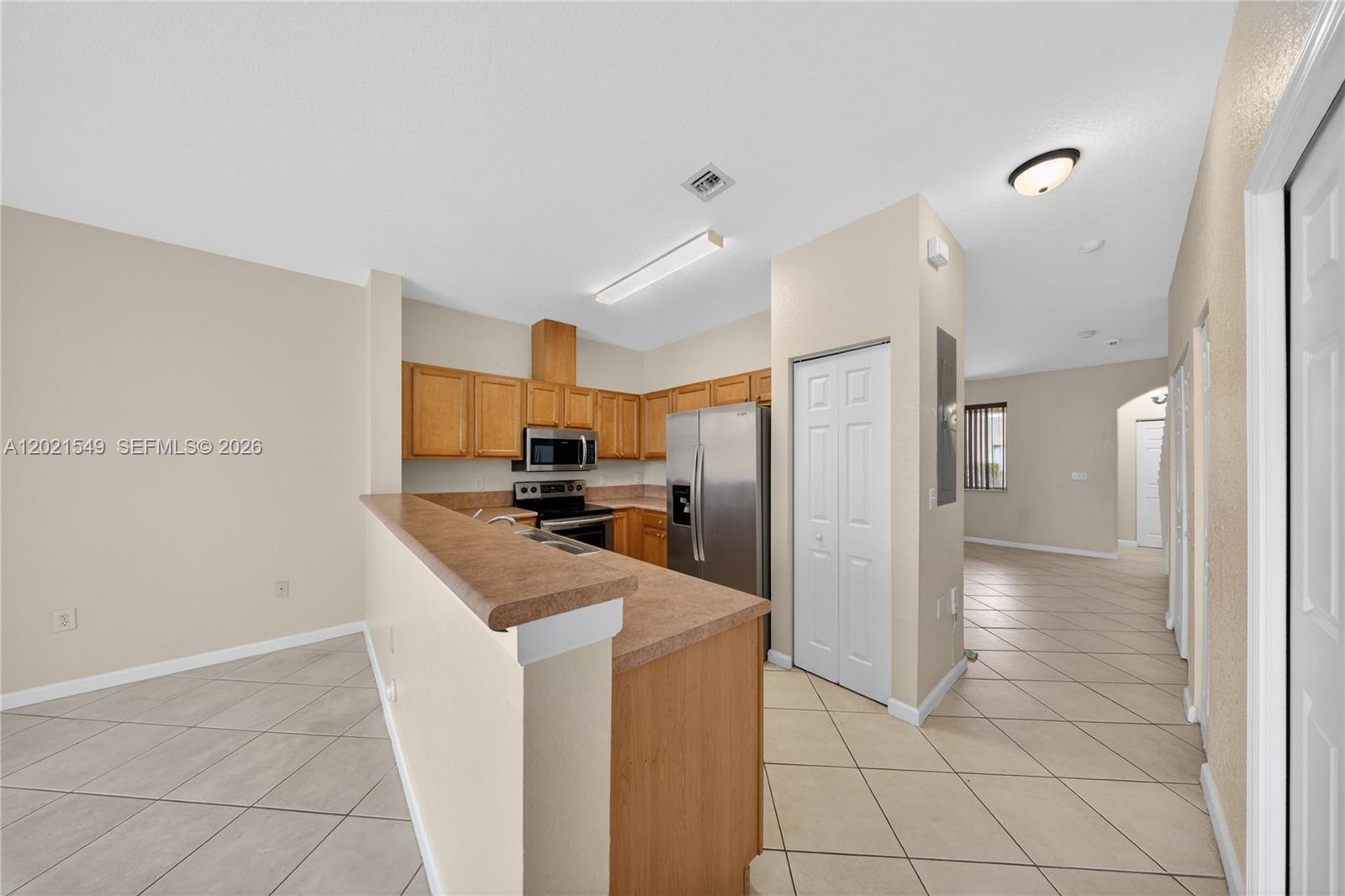 Property photo # 9