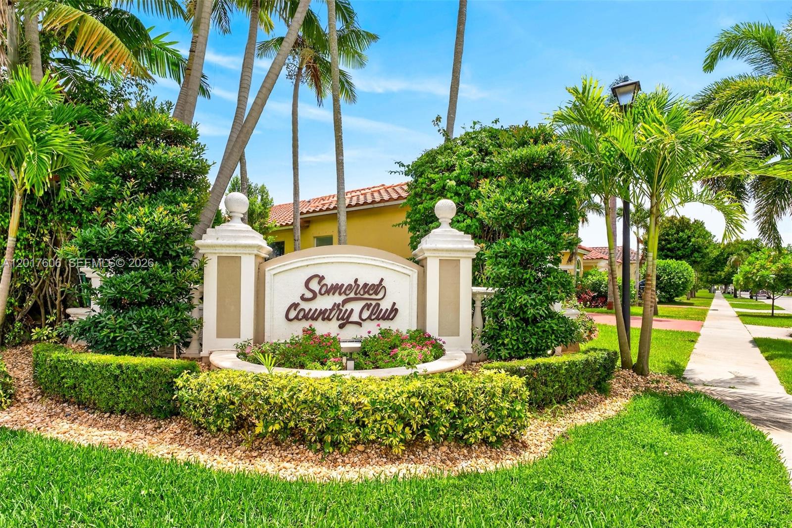 Somerset Country Club