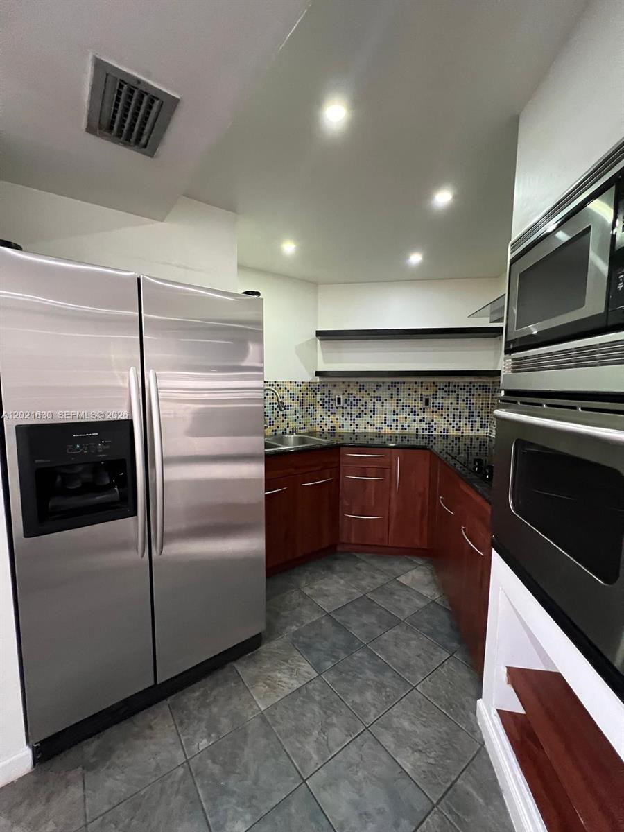Property photo # 8
